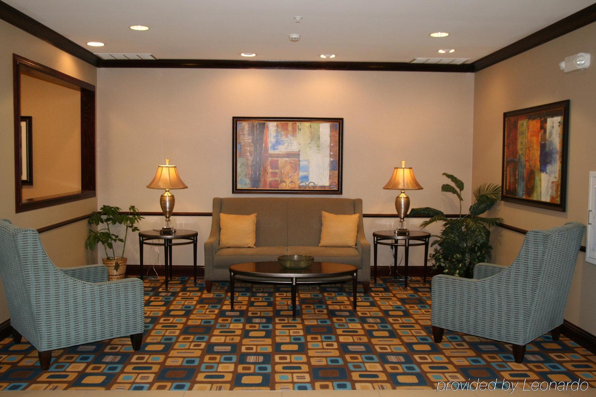 Holiday Inn Express & Suites Youngstown West I 80, An Ihg Hotel Exteriér fotografie